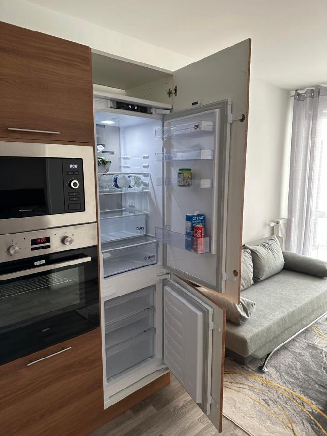 Agreable 2 Pieces Avec Balcon Et Parking Transports By Immo Kit Bnb Sarcelles Εξωτερικό φωτογραφία