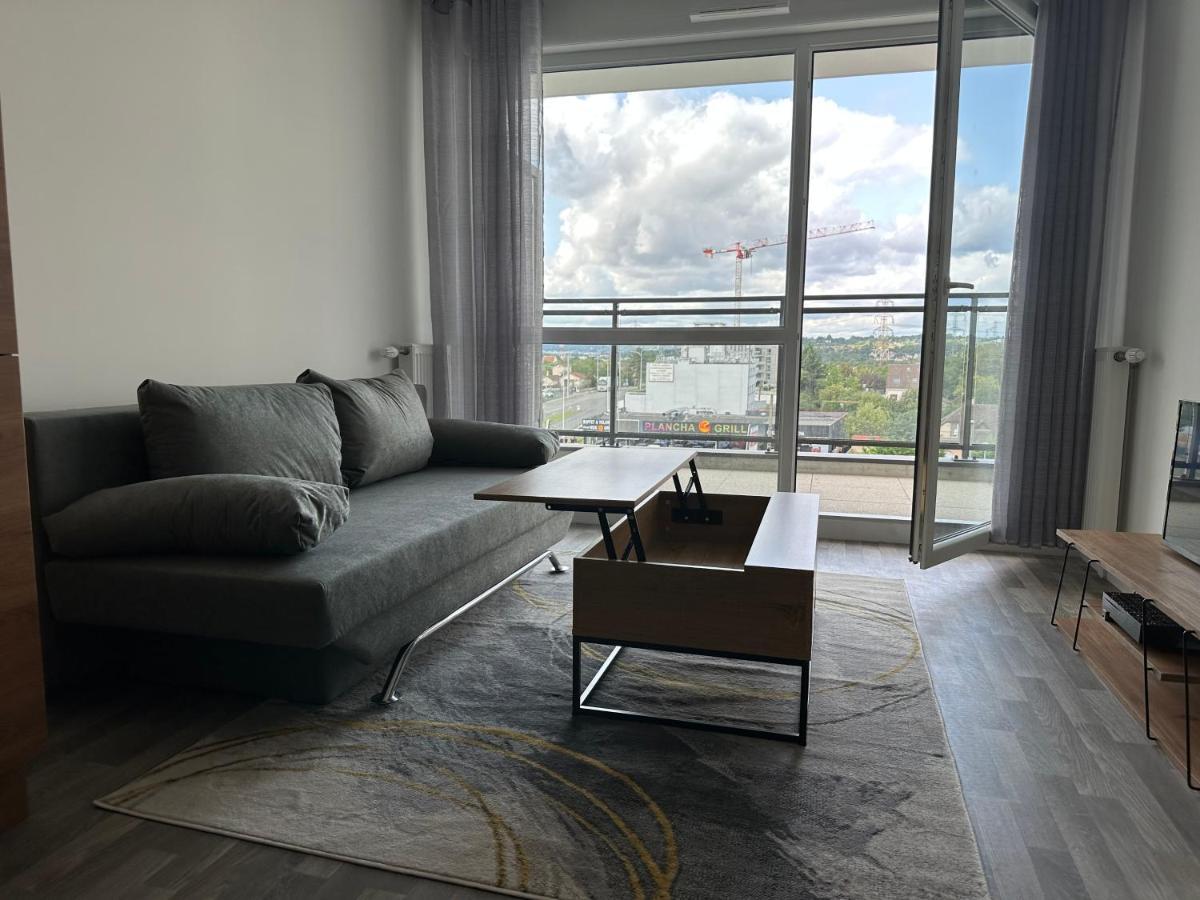 Agreable 2 Pieces Avec Balcon Et Parking Transports By Immo Kit Bnb Sarcelles Εξωτερικό φωτογραφία