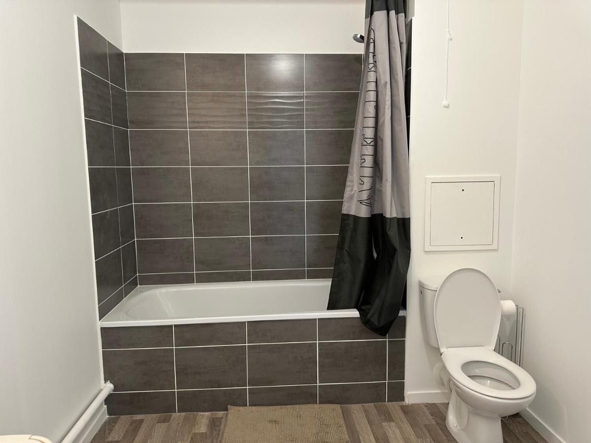 Agreable 2 Pieces Avec Balcon Et Parking Transports By Immo Kit Bnb Sarcelles Εξωτερικό φωτογραφία